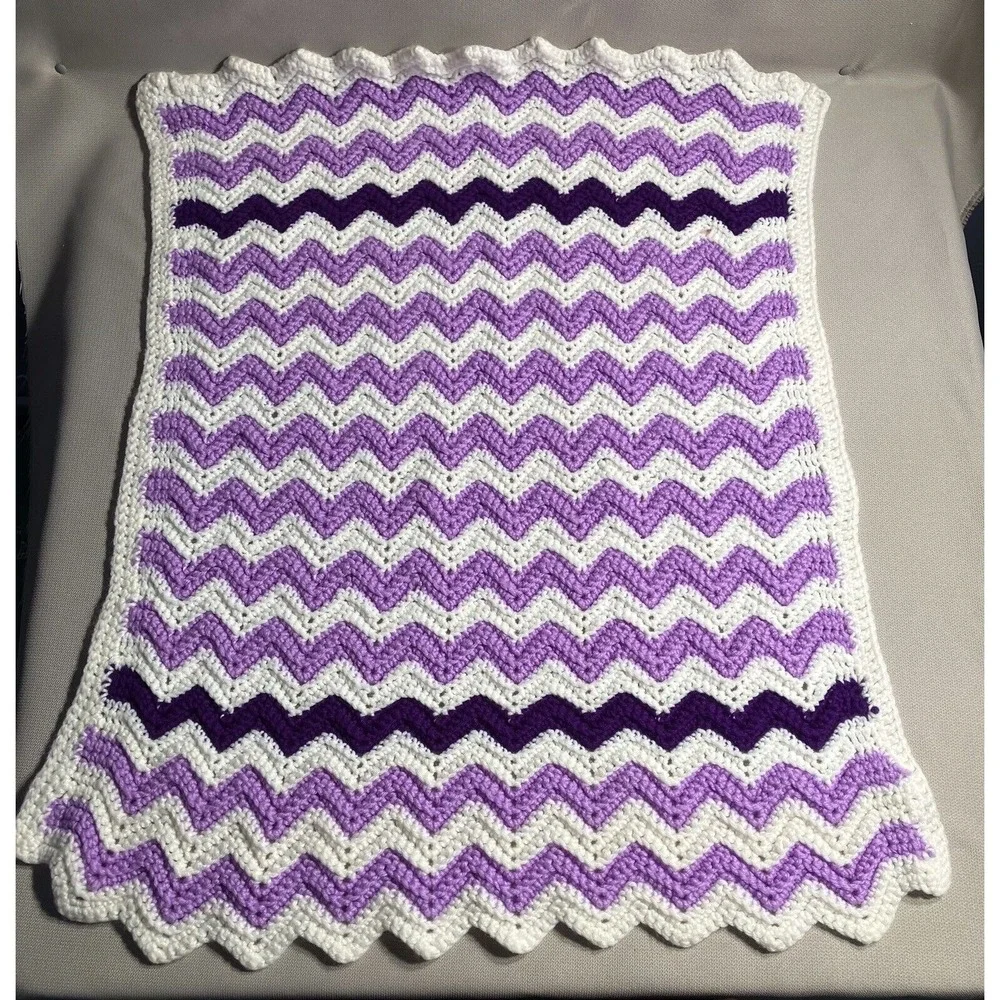 26x30 Purple Afghan Zig Zag Chevron Granny‎ Cottage Core Baby Blanket